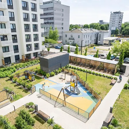 Miedziana Bright With Balcony And Parking By Renters