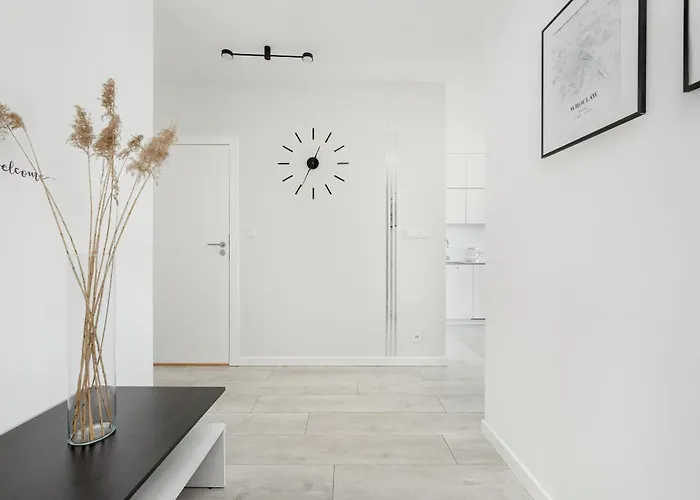 Appartement Miedziana Bright With Balcony And Parking By Renters