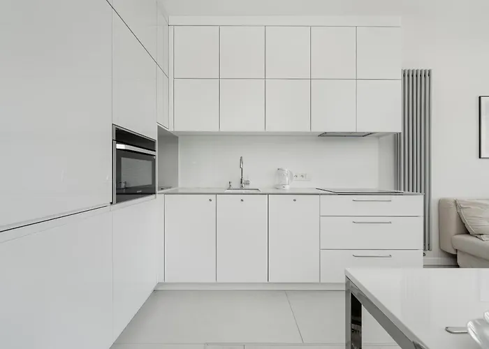 Appartement Miedziana Bright With Balcony And Parking By Renters Wrocław