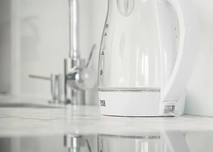 Miedziana Bright With Balcony And Parking By Renters Appartement