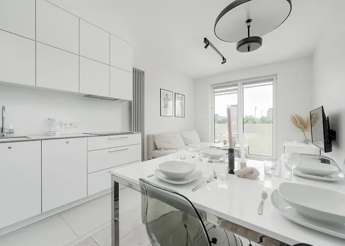 Appartement Miedziana Bright With Balcony And Parking By Renters *