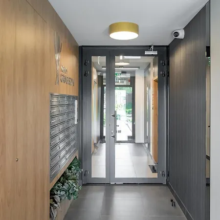 Διαμέρισμα Miedziana Bright With Balcony And Parking By Renters *