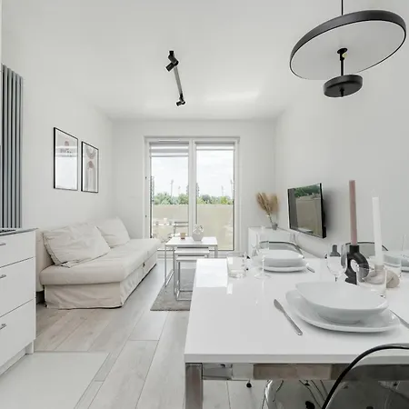 Miedziana Bright With Balcony And Parking By Renters Διαμέρισμα *